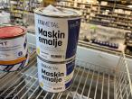 Maling og hjælpematerialer 30