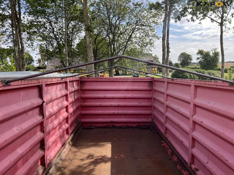 Malling-vognen container med presenning 12