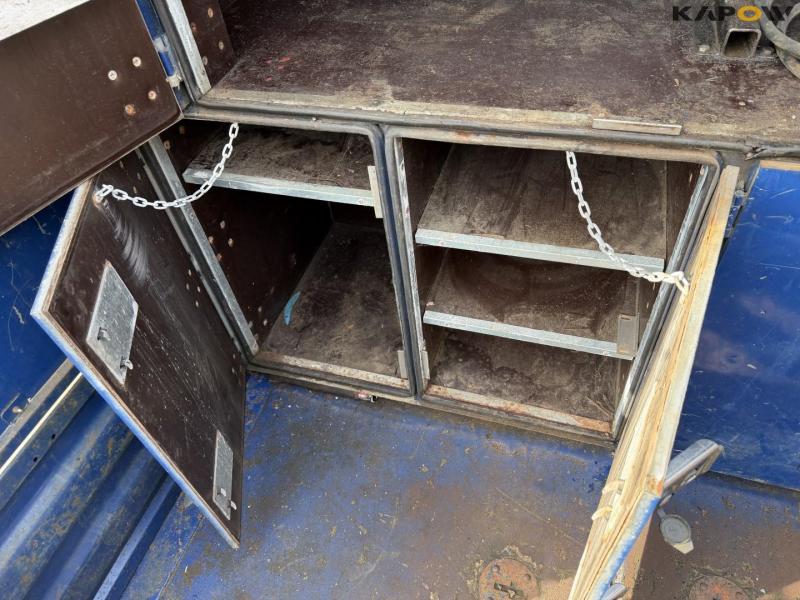 Man kørende værksted 12