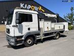 Man TGL 12.180 lastbil med Versalift VT-145-f lift 1