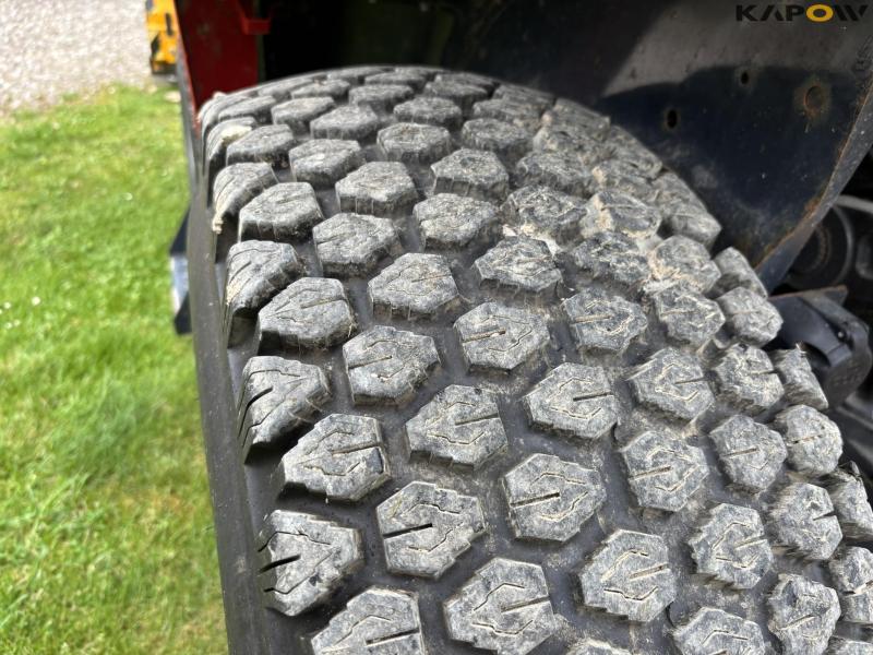 Massey Fergoson 1735 4 WD traktor 46