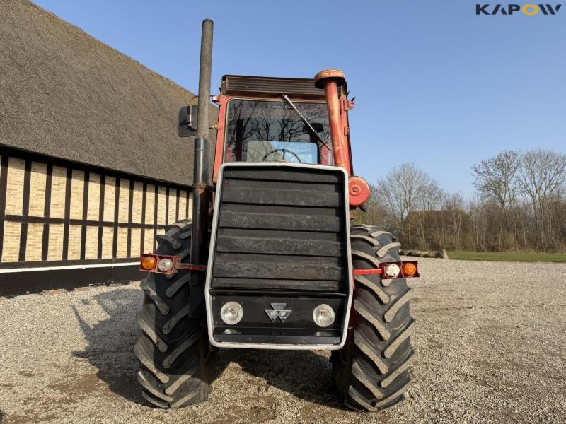 Massey Ferguson 1250 traktor 2