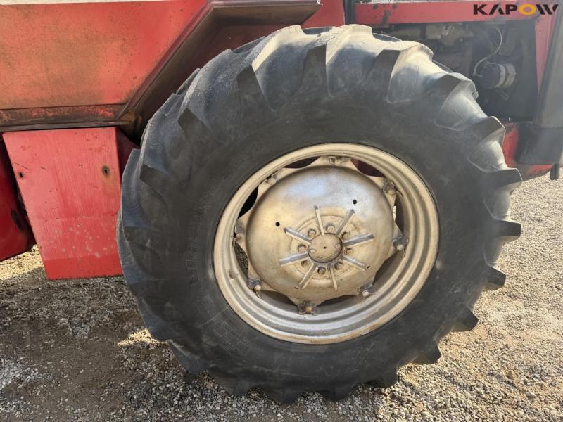 Massey Ferguson 1250 traktor 53