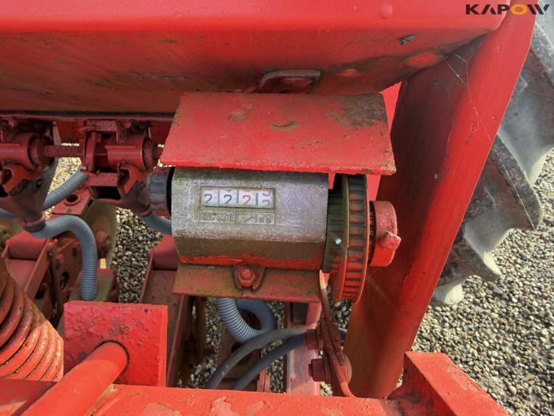 Massey Ferguson 130 såmaskine 48