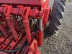Massey Ferguson 130 såmaskine 10