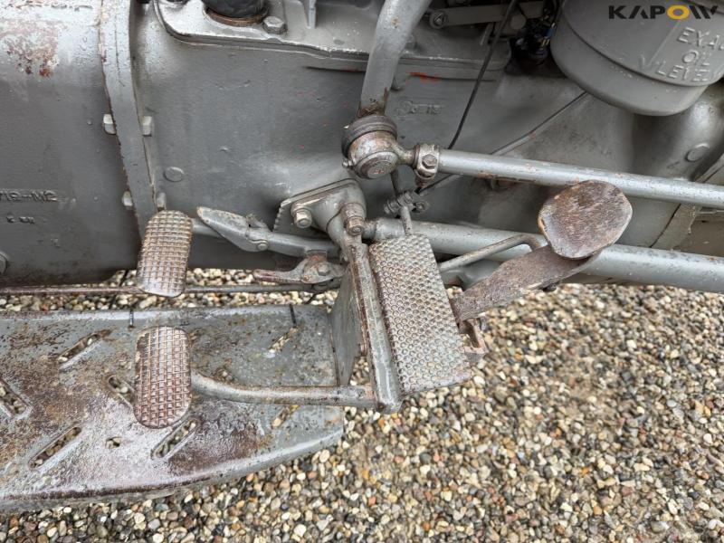 Massey Ferguson 135 multi power traktor 18