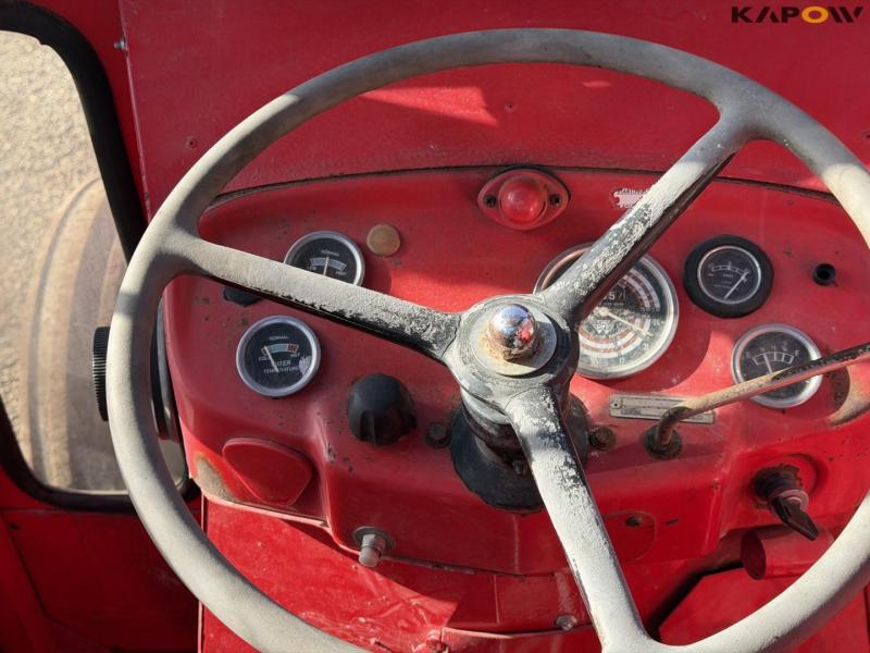 Massey Ferguson 135 traktor 38
