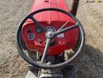 Massey Ferguson 135 traktor 23