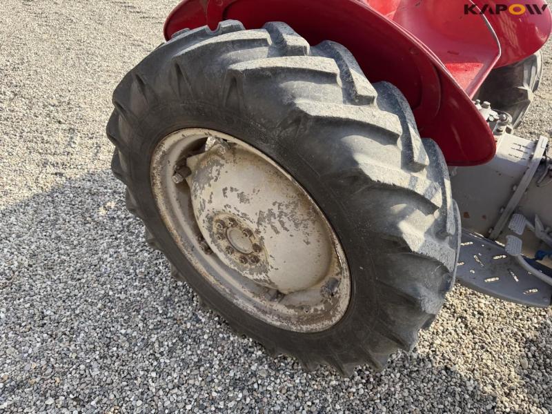 Massey Ferguson 135 traktor 48