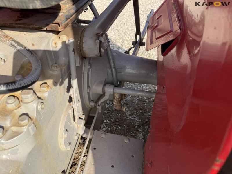 Massey Ferguson 135 traktor 31