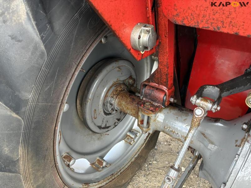 Massey Ferguson 135 traktor 16