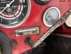 Massey Ferguson 135 traktor 32
