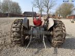 Massey Ferguson 152 traktor 6