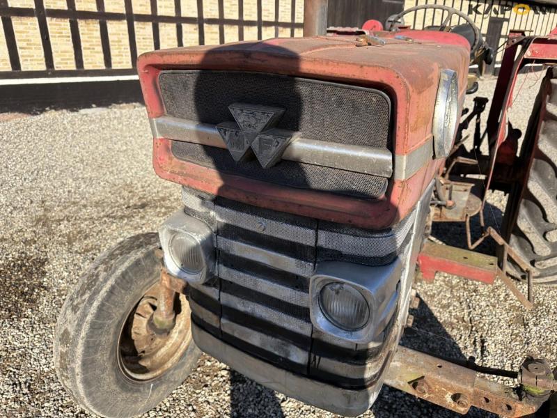 Massey Ferguson 175 traktor 14