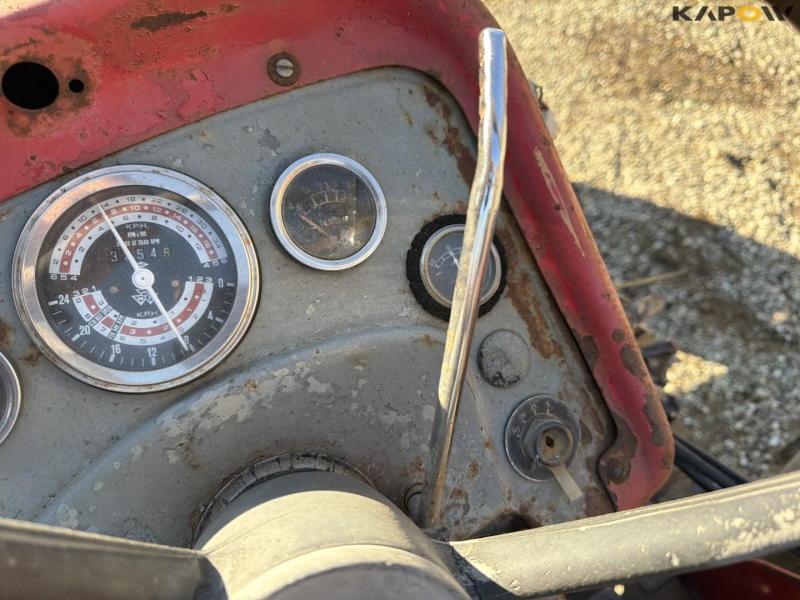 Massey Ferguson 175 traktor 36