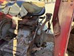 Massey Ferguson 175 traktor 32