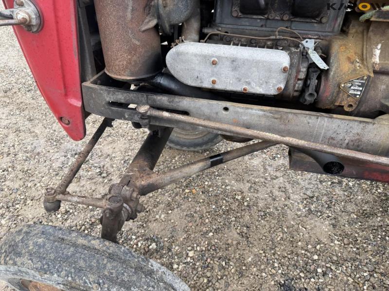Massey Ferguson 21 traktor 10