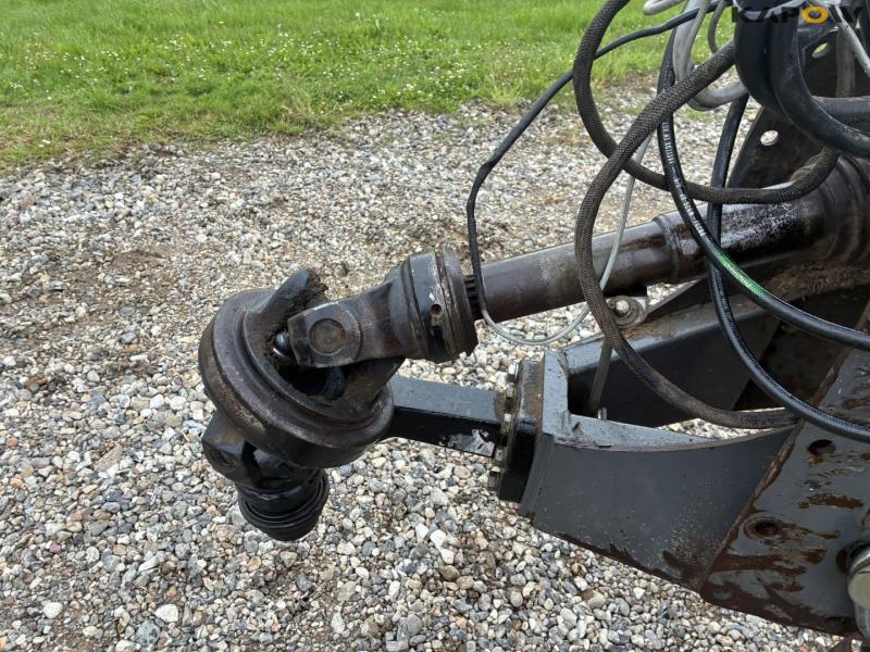 Massey Ferguson 2190 presser med vogn 9