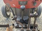 Massey Ferguson 235 traktor 19