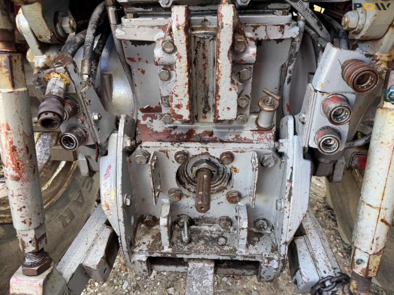 Massey Ferguson 2640 Multi Power traktor 34