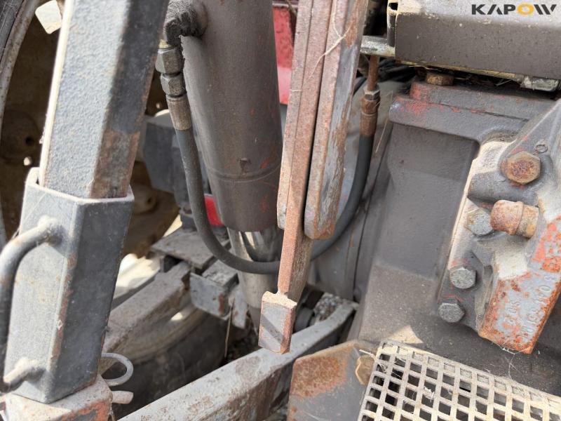 Massey Ferguson 2725 electronic traktor 32