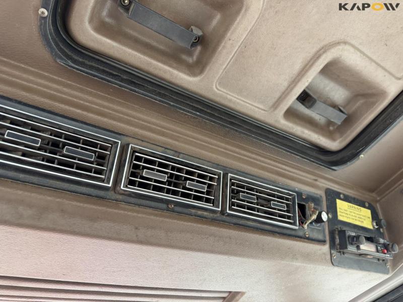 Massey Ferguson 2725 electronic traktor 50