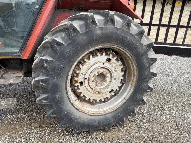 Massey Ferguson 2725 electronic traktor 60