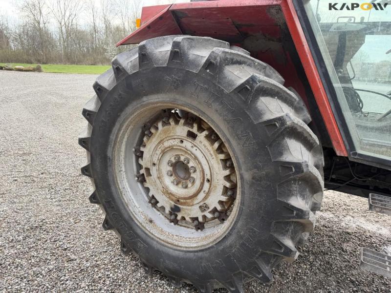 Massey Ferguson 2725 electronic traktor 62