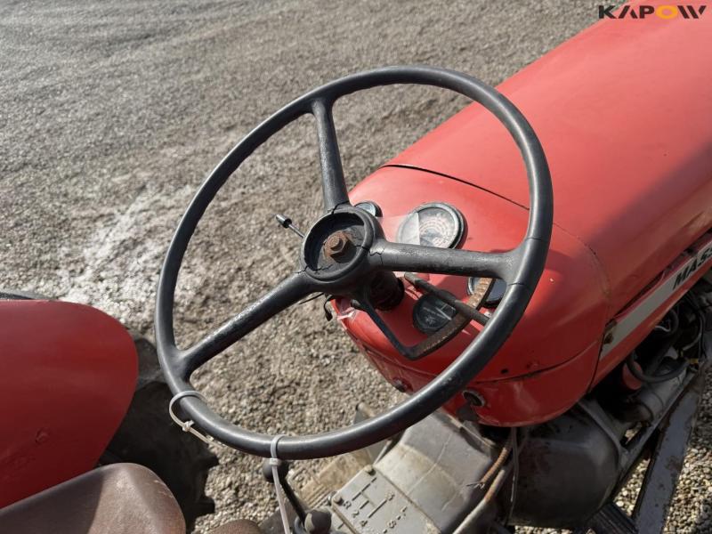 Massey Ferguson 30 traktor 24