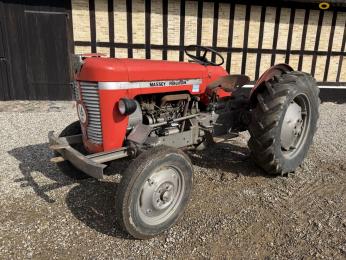 Massey Ferguson 30 traktor