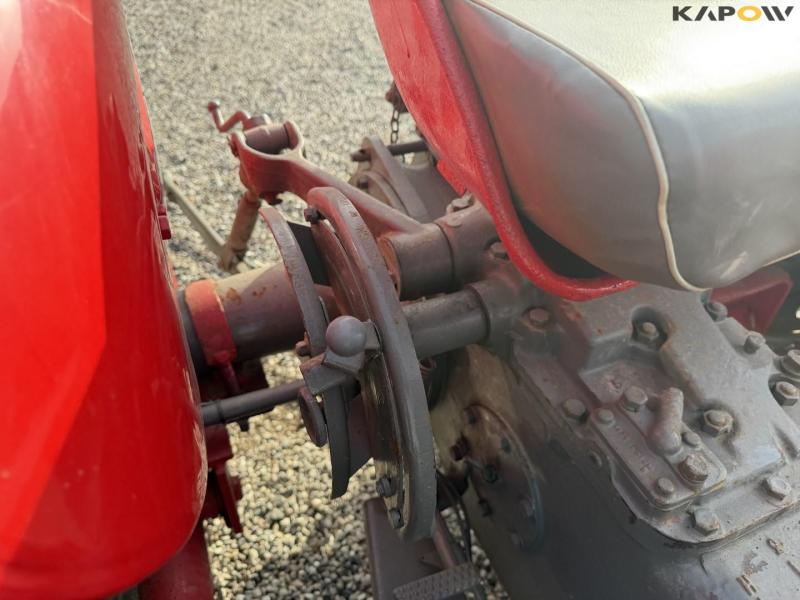 Massey Ferguson 35 traktor 15