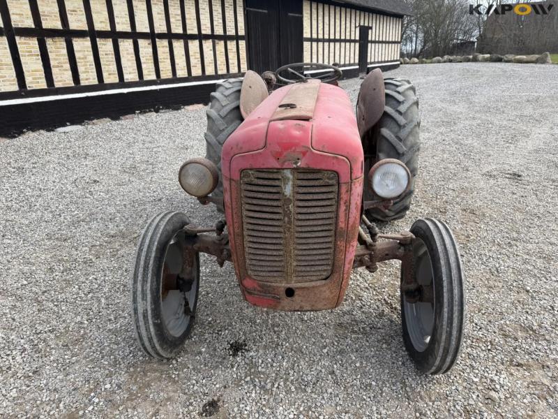 Massey Ferguson 35 traktor 2
