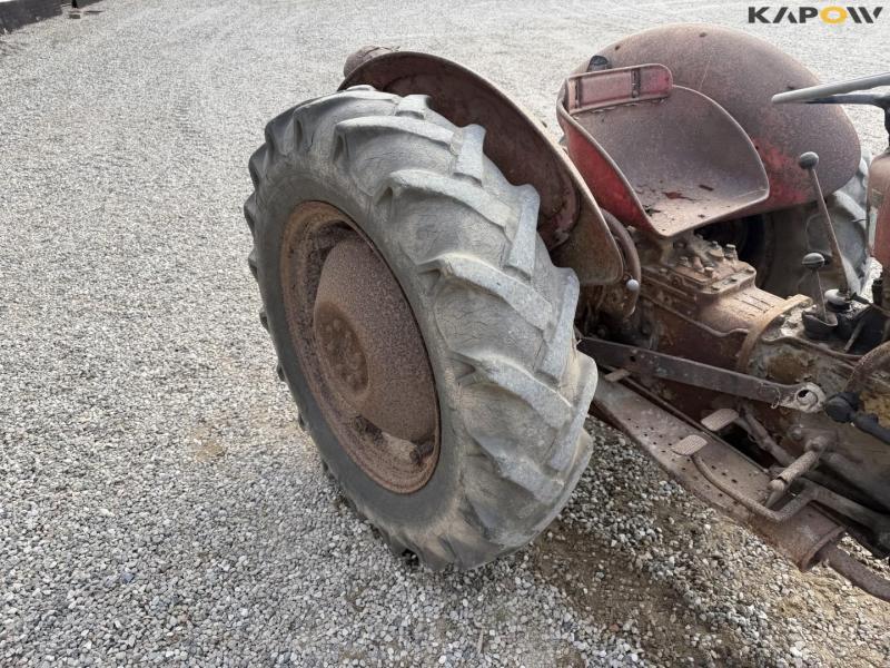 Massey Ferguson 35 traktor 30