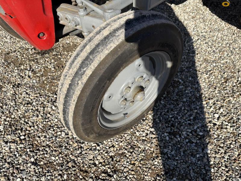 Massey Ferguson 35 traktor 44