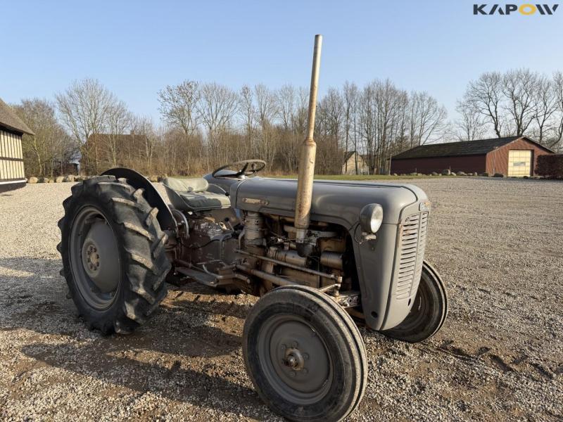 Massey Ferguson 35 traktor 3