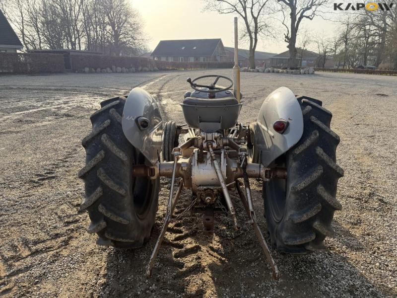 Massey Ferguson 35 traktor 6