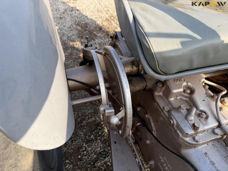 Massey Ferguson 35 traktor 18