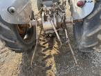 Massey Ferguson 35 traktor 28