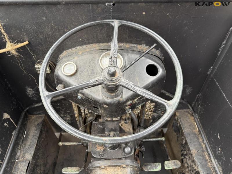 Massey Ferguson 35 traktor 22