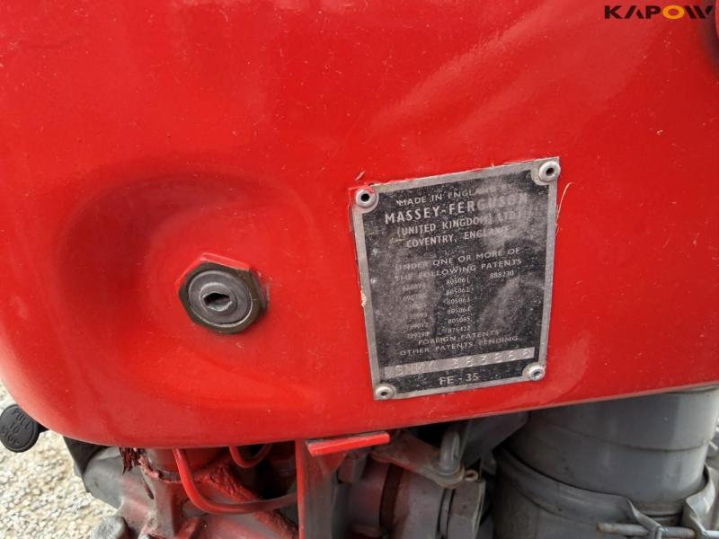 Massey Ferguson 35X traktor 17