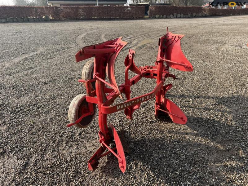 Massey Ferguson 46 plov 5