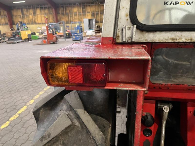 Massey ferguson 550 traktor 26