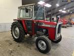 Massey ferguson 550 traktor 3