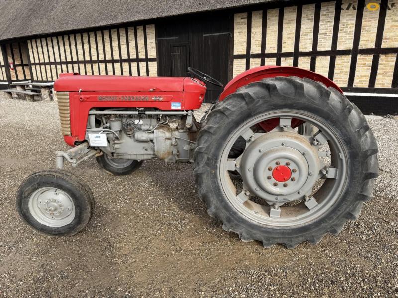 Massey Ferguson 65 traktor 8