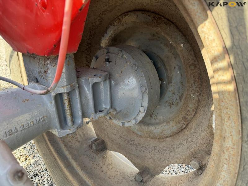 Massey Ferguson 65 traktor 37