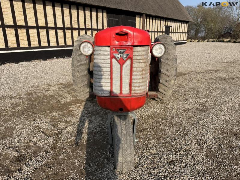 Massey Ferguson 65 traktor 2