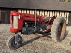 Massey Ferguson 65 traktor 1