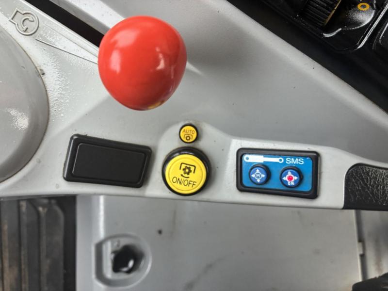 Massey Ferguson 7480 traktor 75