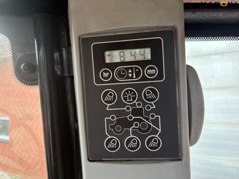 Massey Ferguson 7480 traktor 46