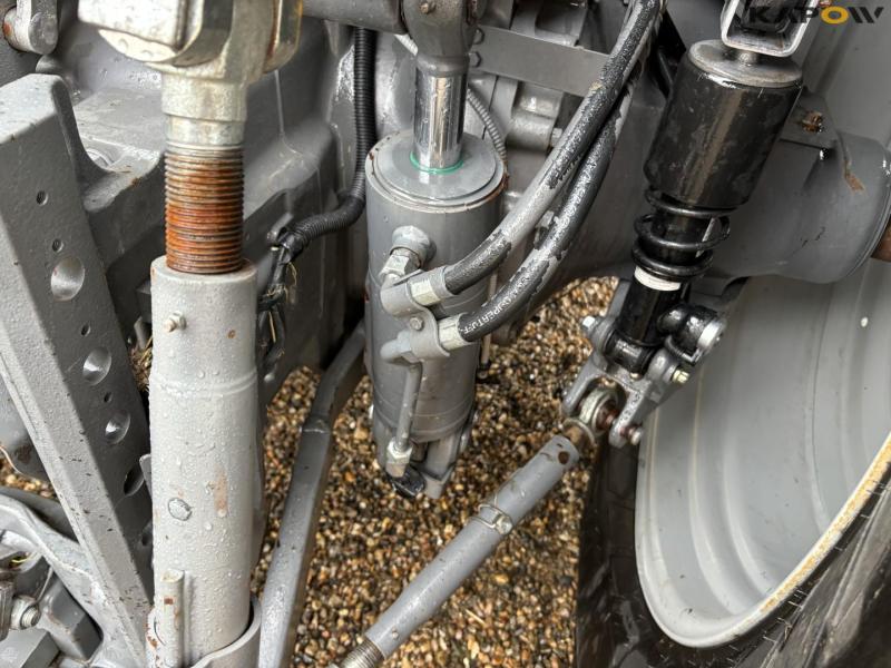 Massey Ferguson 7720S DynaVT Next Edition traktor 44